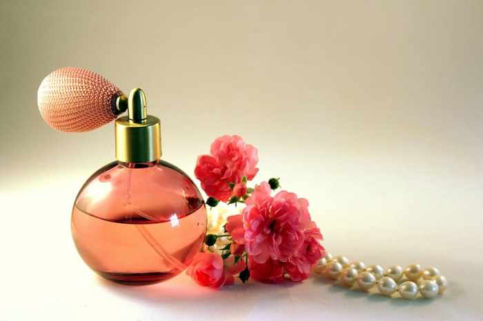 Fragrance-free skincare products